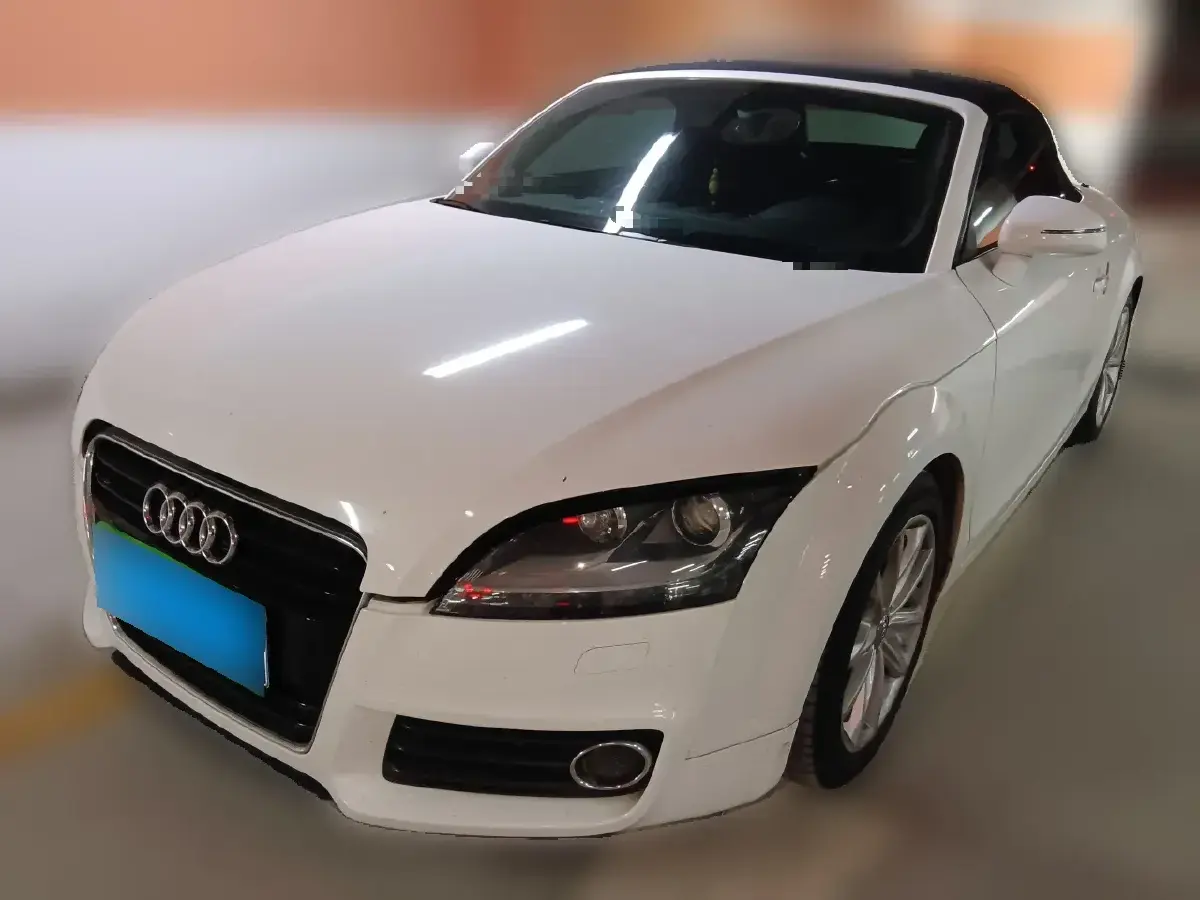 2011 Audi TT 2.0T 211HP L4 6DCT