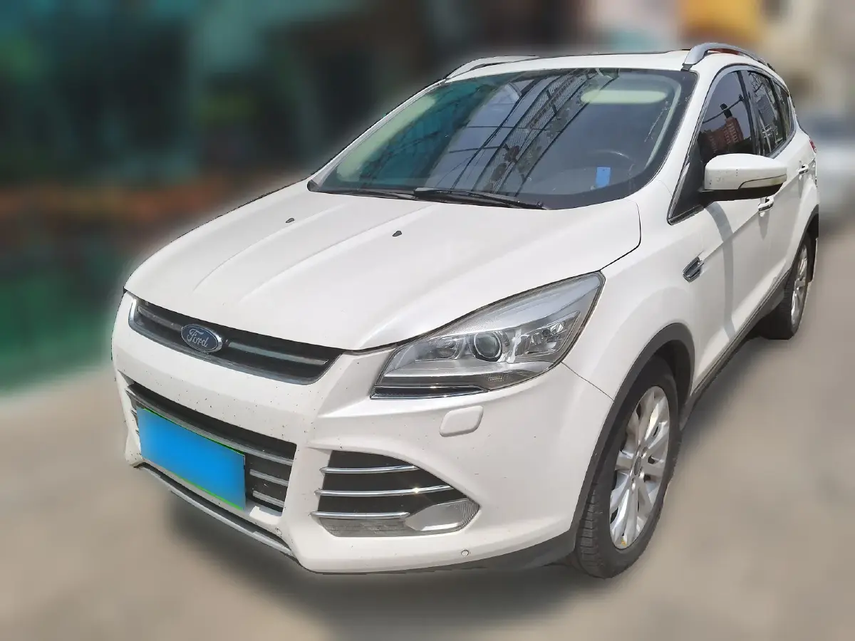 2013 Ford Kuga 2.0T 242HP L4 6AT