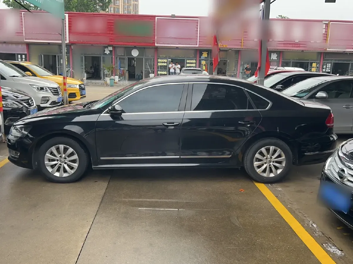 2013 Volkswagen Passat 1.8T 160HP L4 7DCT,autocango,china used car exporter,china ev exporter,chinese used car exporter,chinese used ev exporter