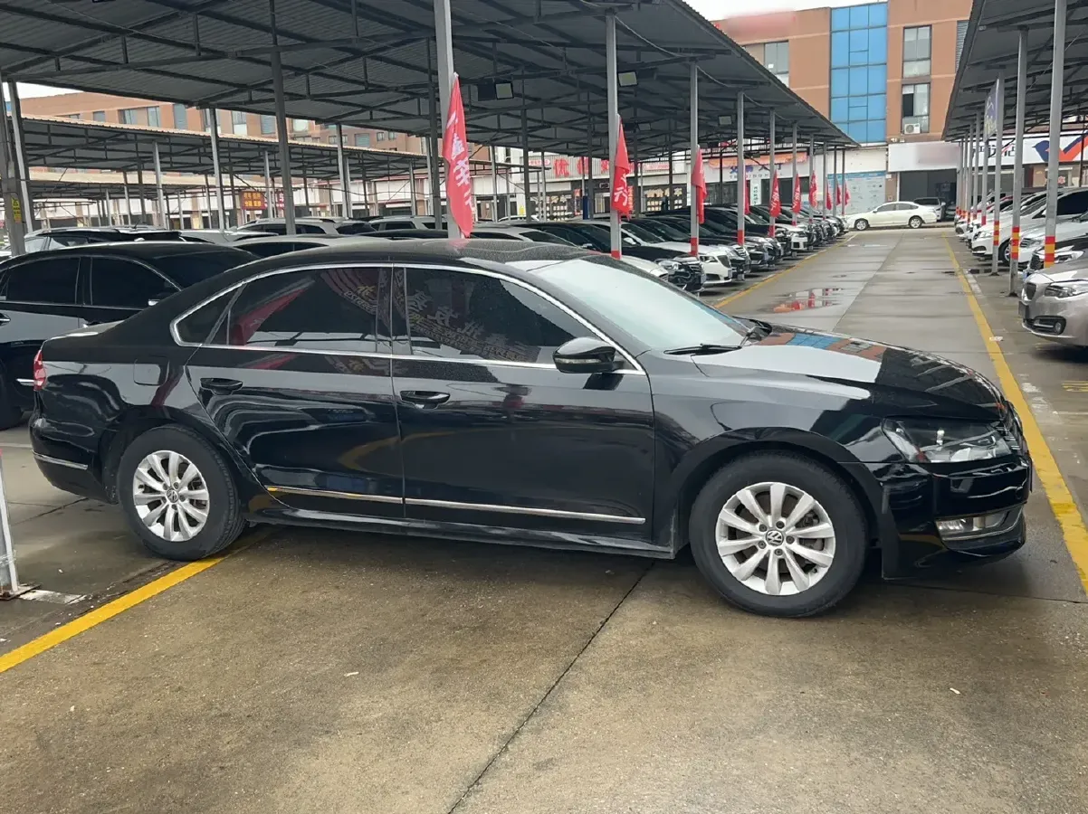 2013 Volkswagen Passat 1.8T 160HP L4 7DCT,autocango,china used car exporter,china ev exporter,chinese used car exporter,chinese used ev exporter