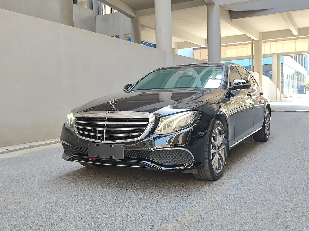 2018 Mercedes-Benz E Class 2.0T 245HP L4 9AT