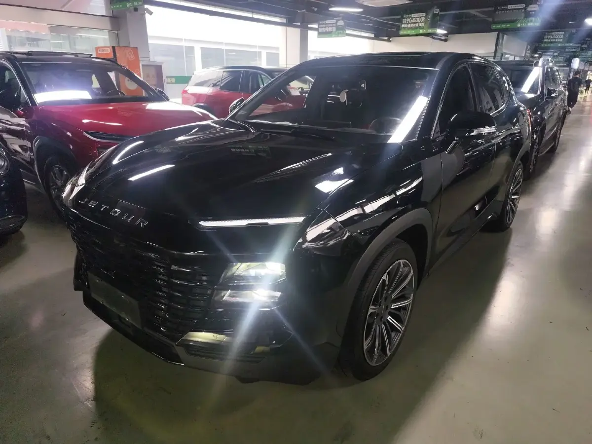 2022 Jetour DASHING 1.6T 197HP L4 7DCT