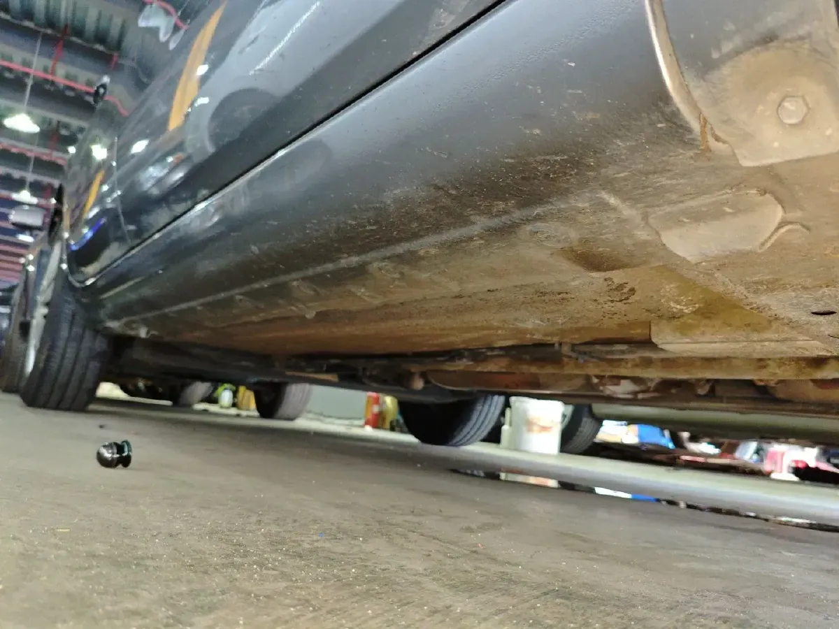 2013 Nissan Livina 1.6L 124HP L4 5MT,autocango,china used car exporter,china ev exporter,chinese used car exporter,chinese used ev exporter