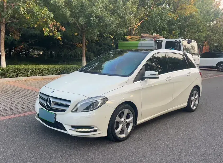 2012 Mercedes-Benz B Class 1.6T 156HP L4 7DCT