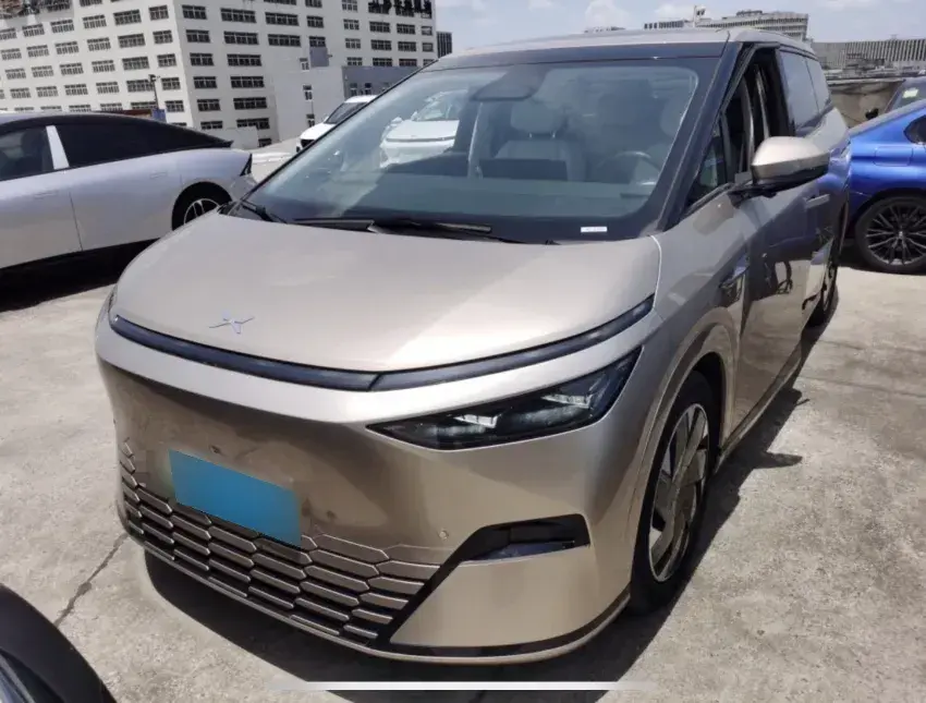 2024 Xpeng X9 BEV 101.5KWH