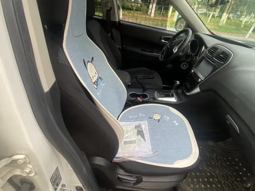 2014 GAC Trumpchi GS5 2.0L 147HP L4 5AT,autocango,china used car exporter,china ev exporter,chinese used car exporter,chinese used ev exporter