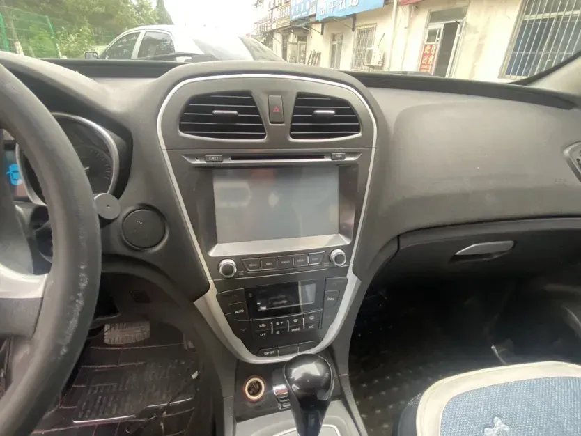 2014 GAC Trumpchi GS5 2.0L 147HP L4 5AT,autocango,china used car exporter,china ev exporter,chinese used car exporter,chinese used ev exporter