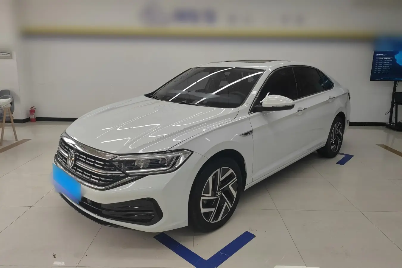 2023 Volkswagen Sagitar 1.5T 160HP L4 7DCT