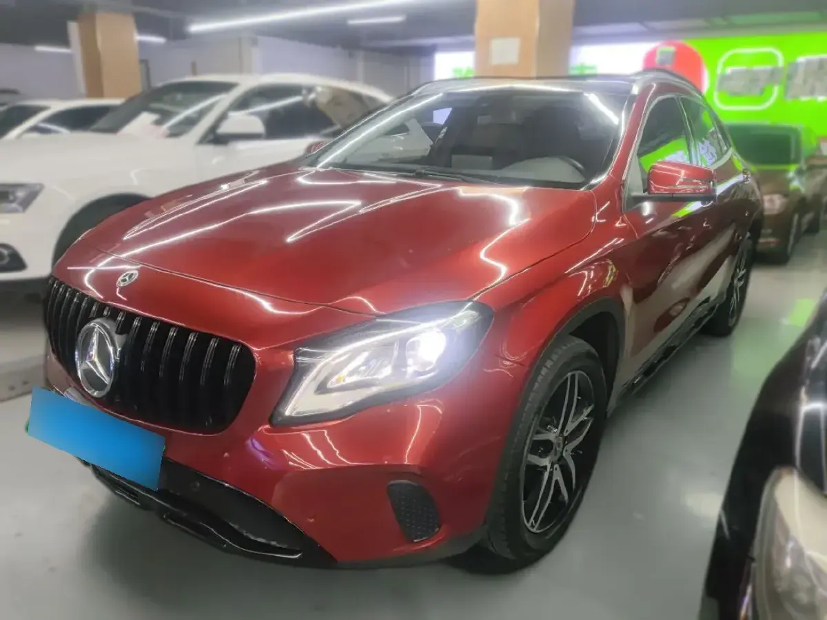 2017 Mercedes-Benz GLA Class 1.6T 156HP L4 7DCT