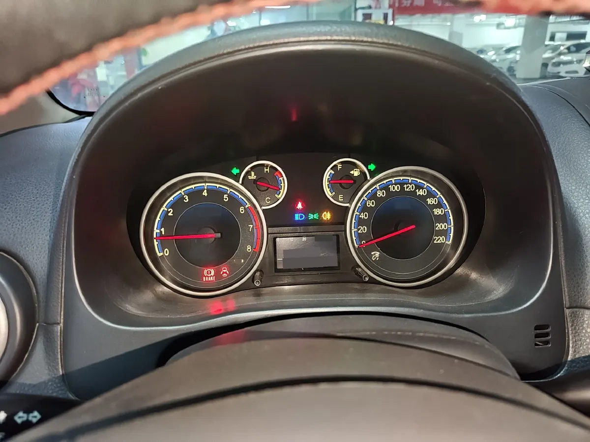 2013 Suzuki SX4 1.6L 109HP L4 4AT,autocango,china used car exporter,china ev exporter,chinese used car exporter,chinese used ev exporter