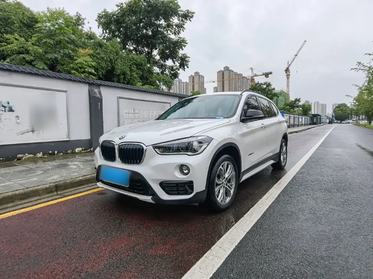 2016 BMW X1 2.0T 192HP L4 8AT