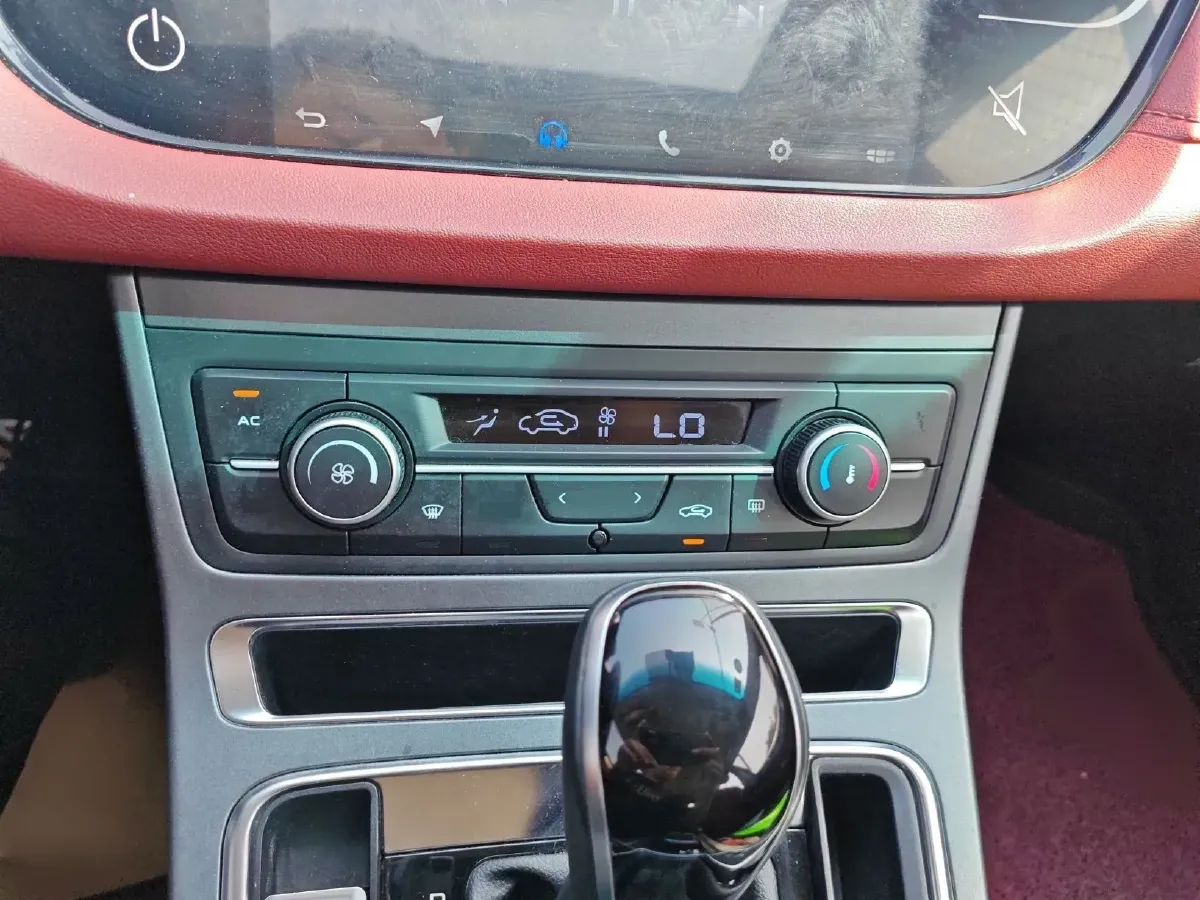 2019 Geely Vision S1 1.5L 109HP L4 CVT,autocango,china used car exporter,china ev exporter,chinese used car exporter,chinese used ev exporter