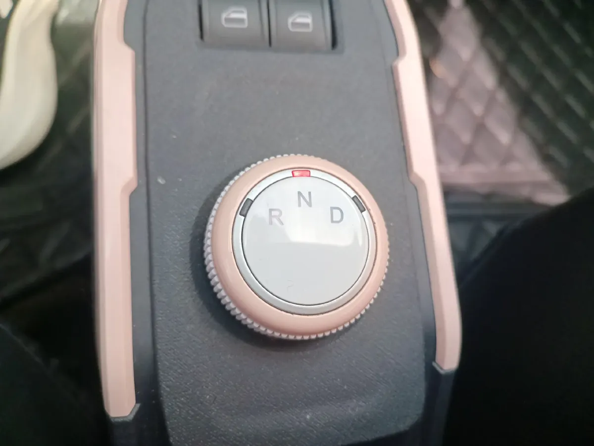 2023 Chery QQ Ice Cream BEV 9.42KWH,autocango,china used car exporter,china ev exporter,chinese used car exporter,chinese used ev exporter