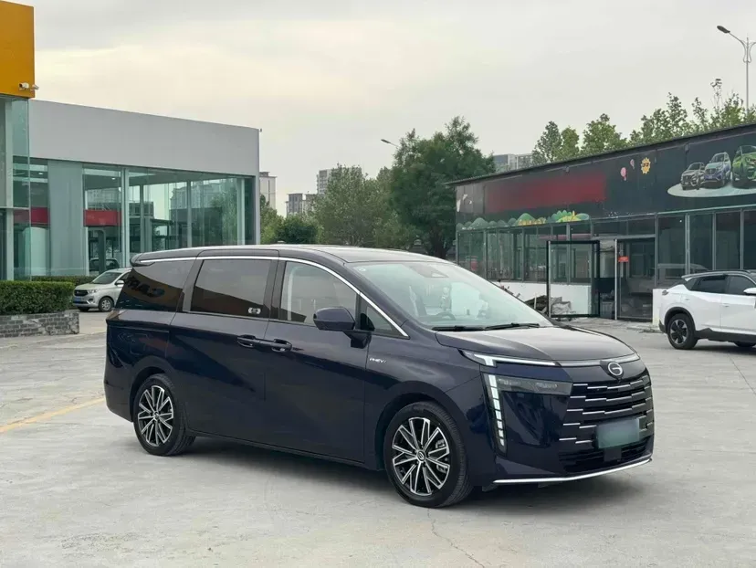 2024 GAC Trumpchi E8 2.0L 140HP L4 2DHT PHEV 25.57KWH,autocango,china used car exporter,china ev exporter,chinese used car exporter,chinese used ev exporter