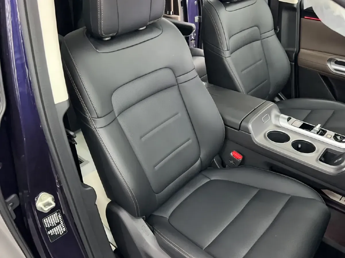 2024 GAC Trumpchi E8 2.0L 140HP L4 2DHT PHEV 25.57KWH,autocango,china used car exporter,china ev exporter,chinese used car exporter,chinese used ev exporter