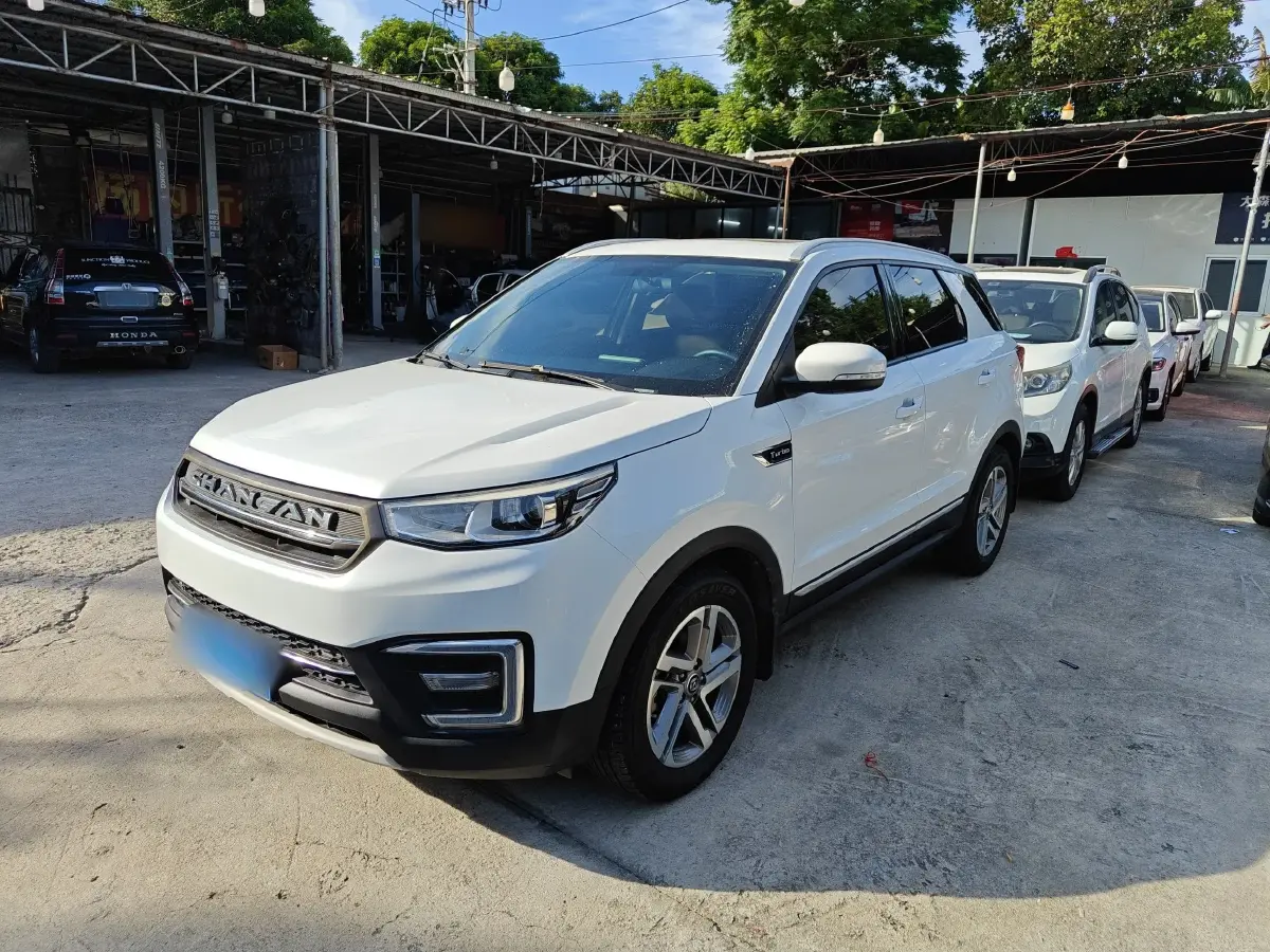 2017 ChangAn CS55 1.5T 156HP L4 6AT