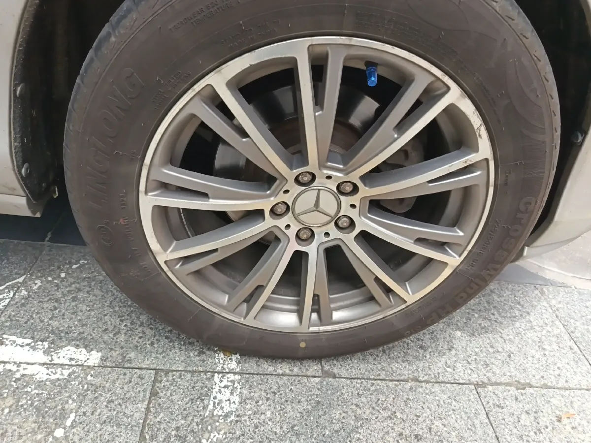 2013 BYD M6 2.0L 140HP L4 5MT,autocango,china used car exporter,china ev exporter,chinese used car exporter,chinese used ev exporter