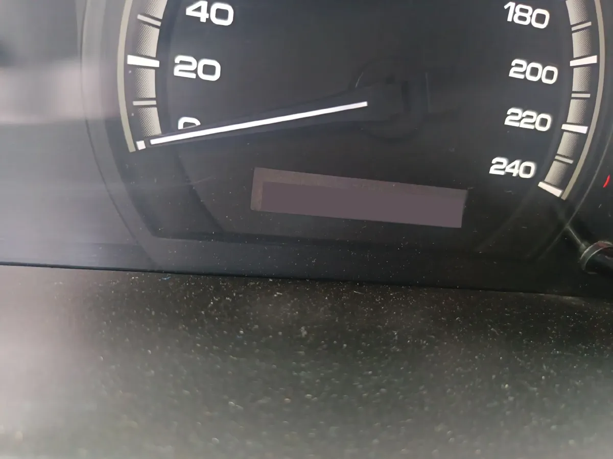 2013 BYD M6 2.0L 140HP L4 5MT,autocango,china used car exporter,china ev exporter,chinese used car exporter,chinese used ev exporter