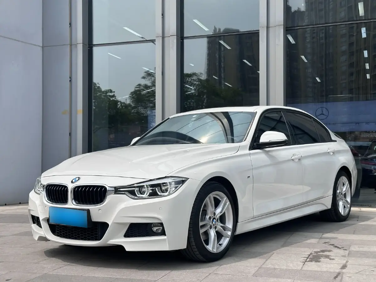 2019 BMW 3 Series 2.0T 184HP L4 8AT