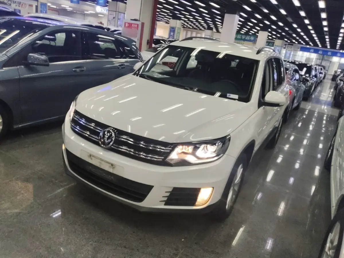 2017 Volkswagen Tiguan 1.8T 160HP L4 6AT