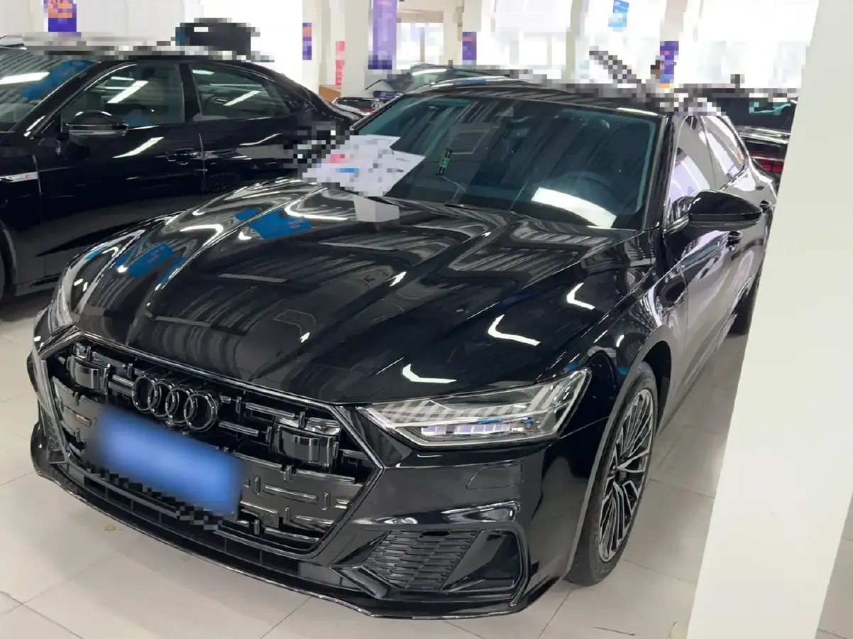 2024 Audi A7L 2.0T 245HP L4 7DCT