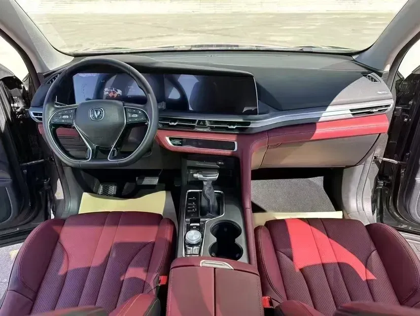 2021 ChangAn CS75 Plus 1.5T 178HP L4 6AT,autocango,china used car exporter,china ev exporter,chinese used car exporter,chinese used ev exporter