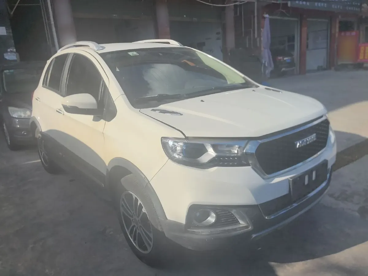 2016 Haval H1 1.5L 106HP L4 6AMT,autocango,china used car exporter,china ev exporter,chinese used car exporter,chinese used ev exporter