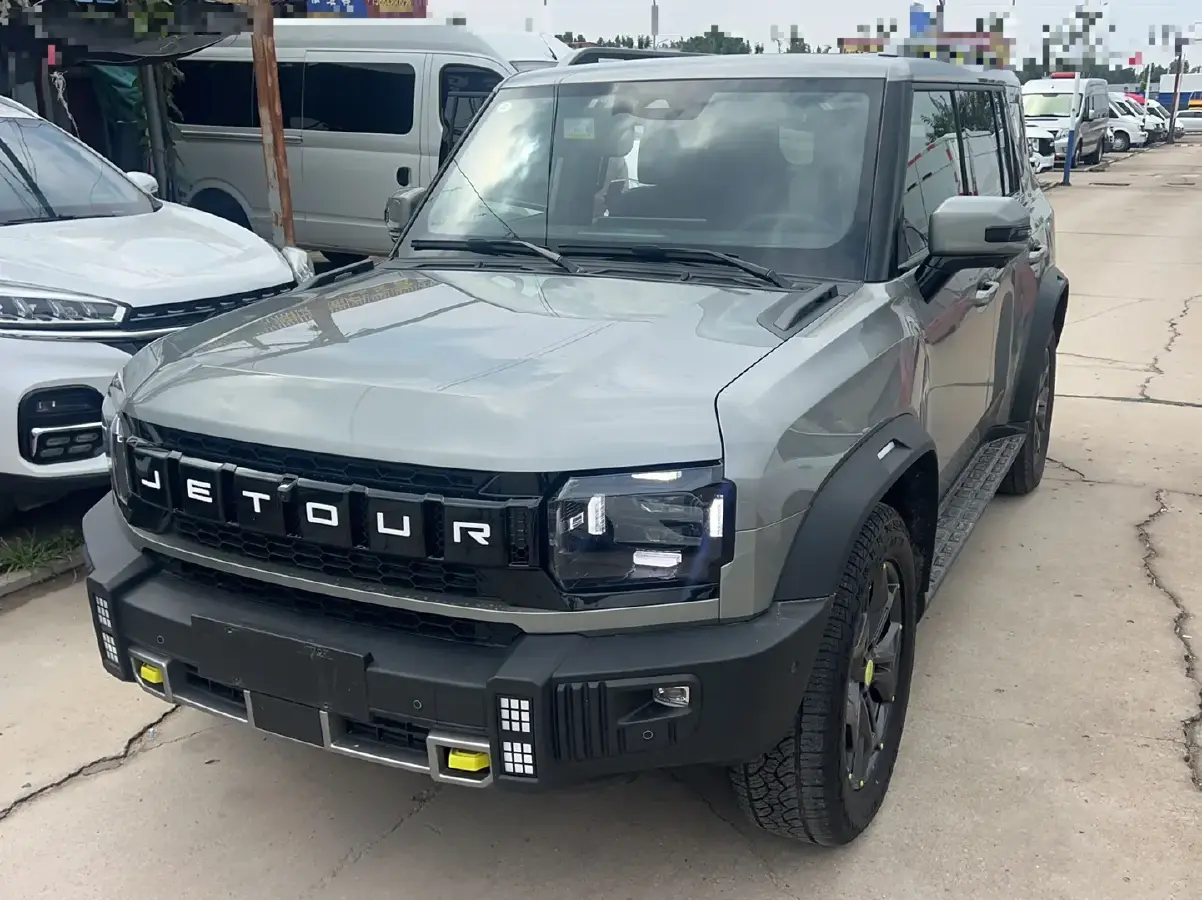 2024 Jetour Traveller 2.0T 254HP L4 7DCT