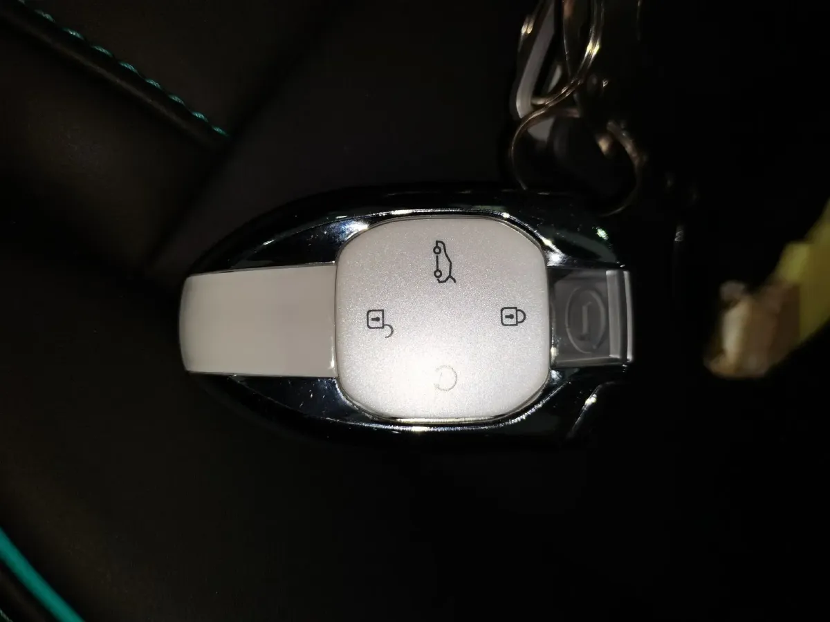 2022 GAC Trumpchi Emkoo 2.0L 140HP L4 2DHT Hybrid,autocango,china used car exporter,china ev exporter,chinese used car exporter,chinese used ev exporter