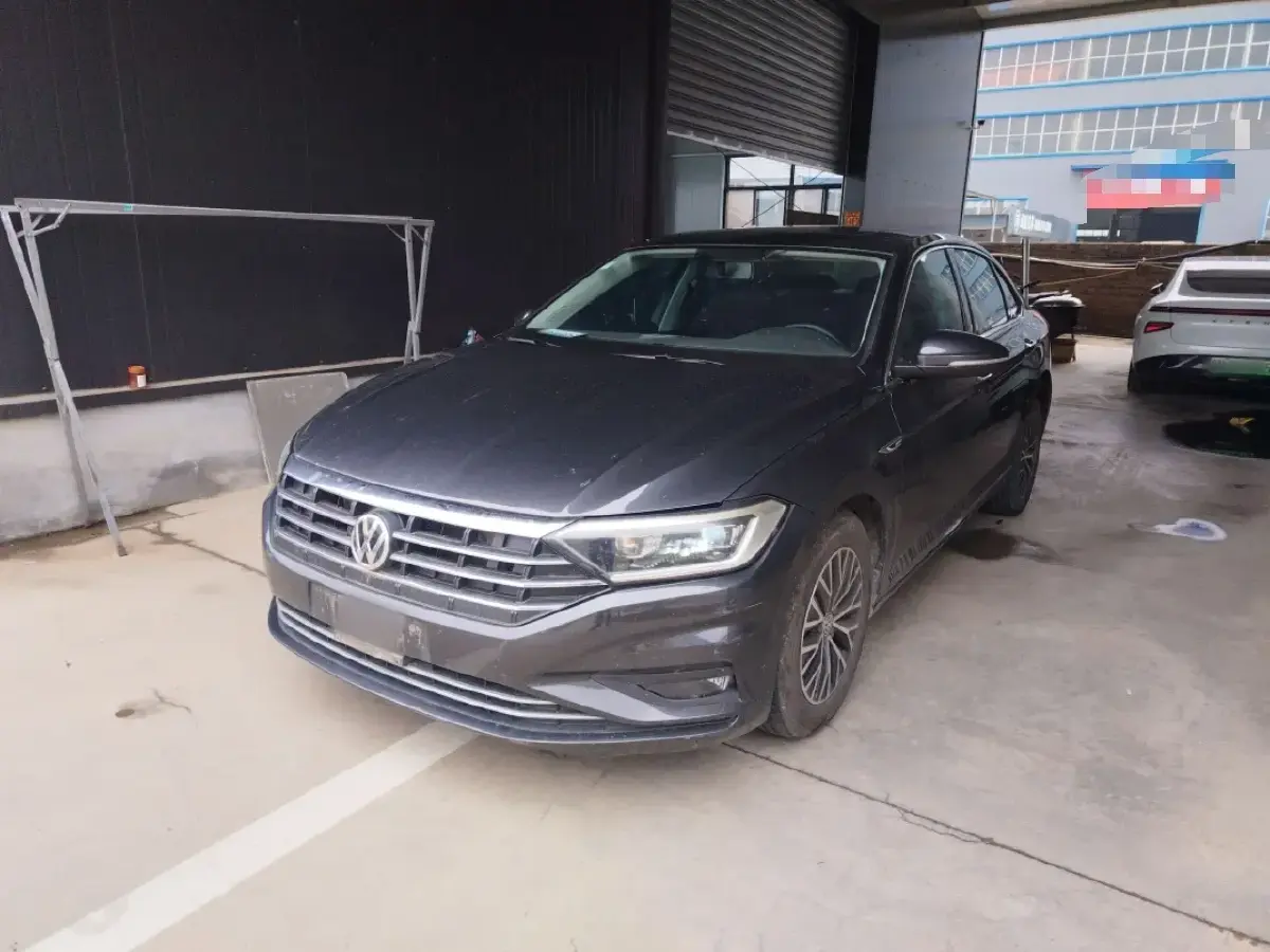 2021 Volkswagen Sagitar 1.4T 150HP L4 7DCT