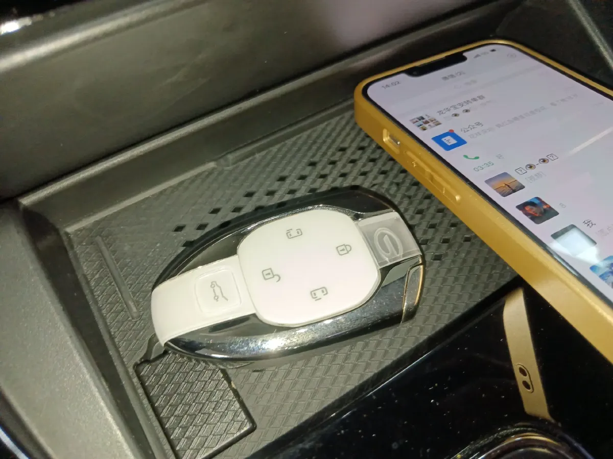 2023 GAC Trumpchi E9 2.0T 190HP L4 2DHT PHEV 25.57KWH,autocango,china used car exporter,china ev exporter,chinese used car exporter,chinese used ev exporter