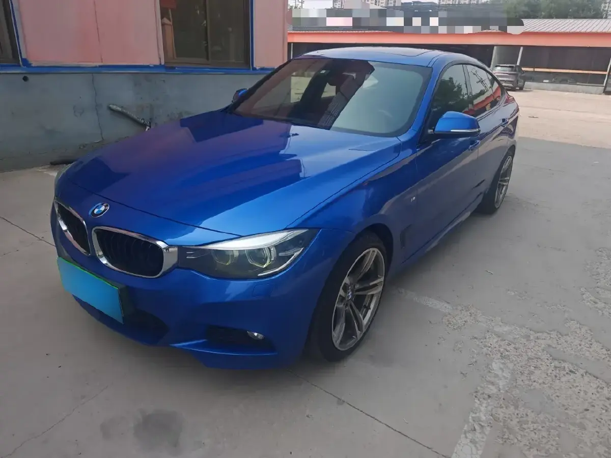 2017 BMW 3 Series GT 2.0T 184HP L4 8AT