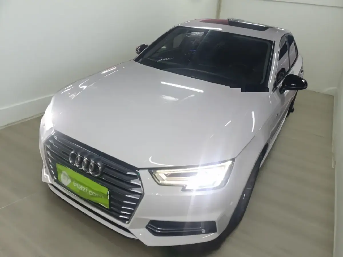 2018 Audi A4L 2.0T 252HP L4 7DCT