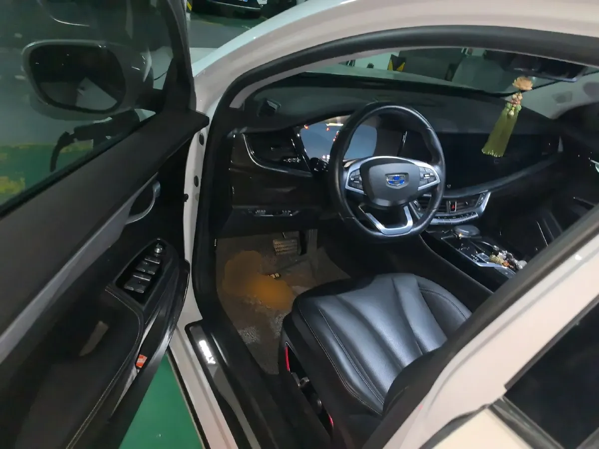 2018 Geely Emgrand GT 1.5T 180HP L3 7DCT PHEV 11.3KWH,autocango,china used car exporter,china ev exporter,chinese used car exporter,chinese used ev exporter