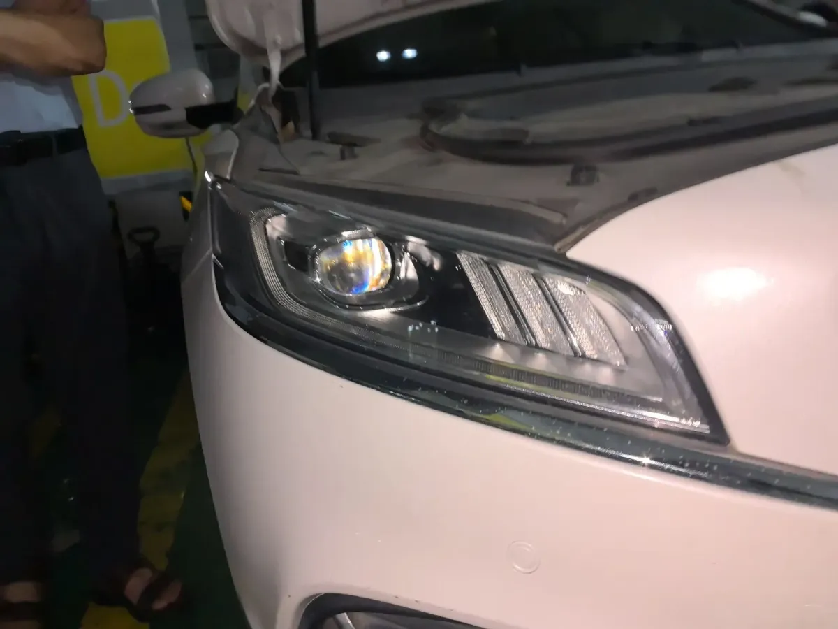 2018 Geely Emgrand GT 1.5T 180HP L3 7DCT PHEV 11.3KWH,autocango,china used car exporter,china ev exporter,chinese used car exporter,chinese used ev exporter