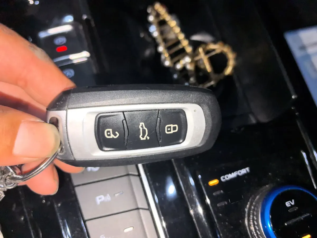 2018 Geely Emgrand GT 1.5T 180HP L3 7DCT PHEV 11.3KWH,autocango,china used car exporter,china ev exporter,chinese used car exporter,chinese used ev exporter