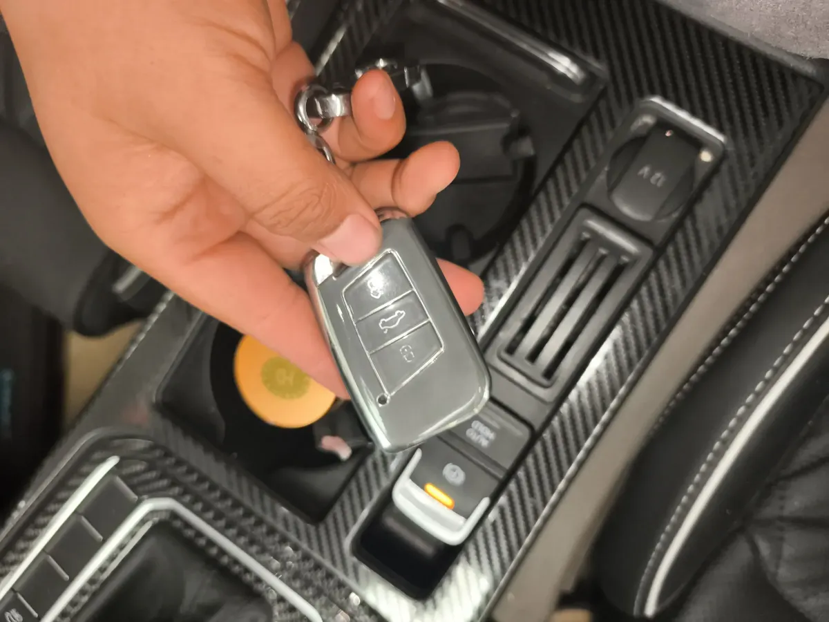 2022 Volkswagen Magotan GTE 1.4T 150HP L4 6DCT PHEV 13KWH,autocango,china used car exporter,china ev exporter,chinese used car exporter,chinese used ev exporter