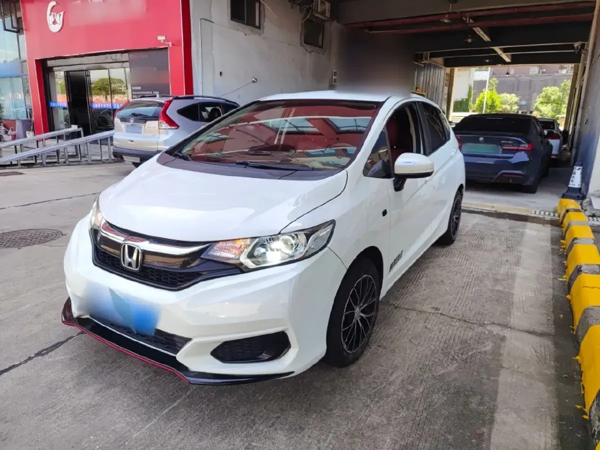 2018 Honda Fit 1.5L 131HP L4 CVT