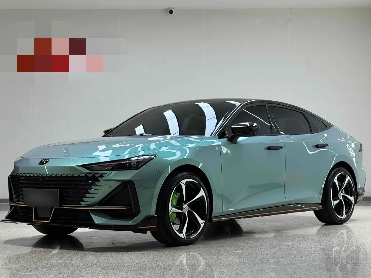 2023 ChangAn UNI-V 1.5T 188HP L4 7DCT