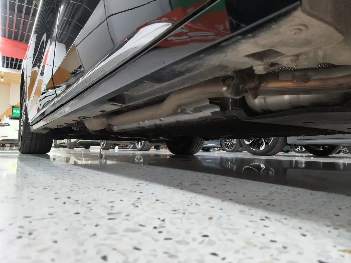 2024 GAC Trumpchi E8 2.0L 140HP L4 2DHT PHEV 25.57KWH,autocango,china used car exporter,china ev exporter,chinese used car exporter,chinese used ev exporter