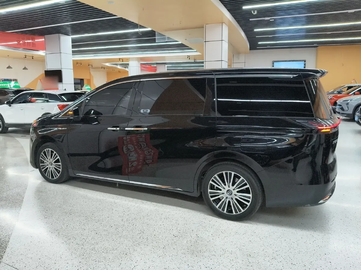 2024 GAC Trumpchi E8 2.0L 140HP L4 2DHT PHEV 25.57KWH,autocango,china used car exporter,china ev exporter,chinese used car exporter,chinese used ev exporter