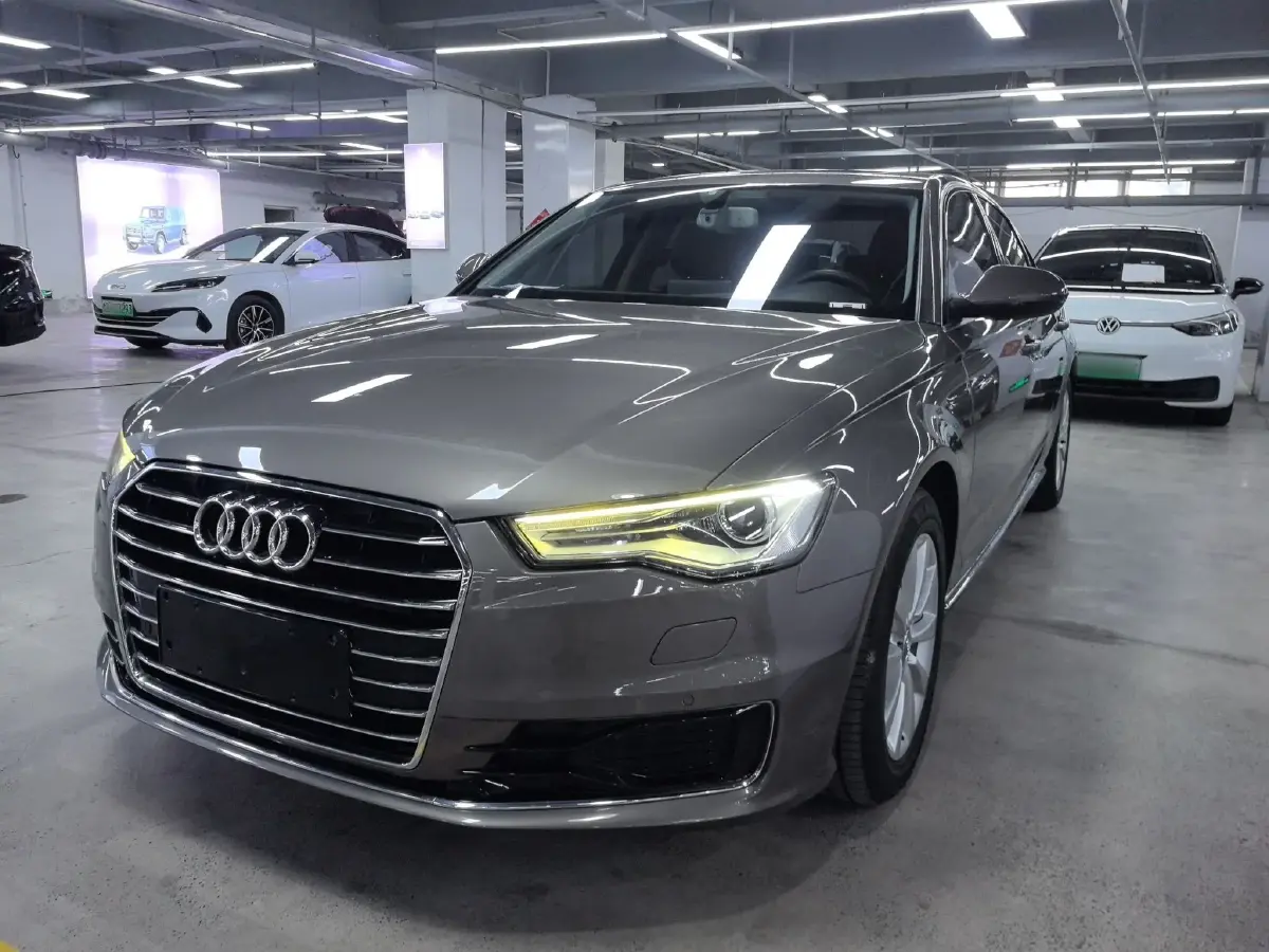 2017 Audi A6L 1.8T 190HP L4 7DCT