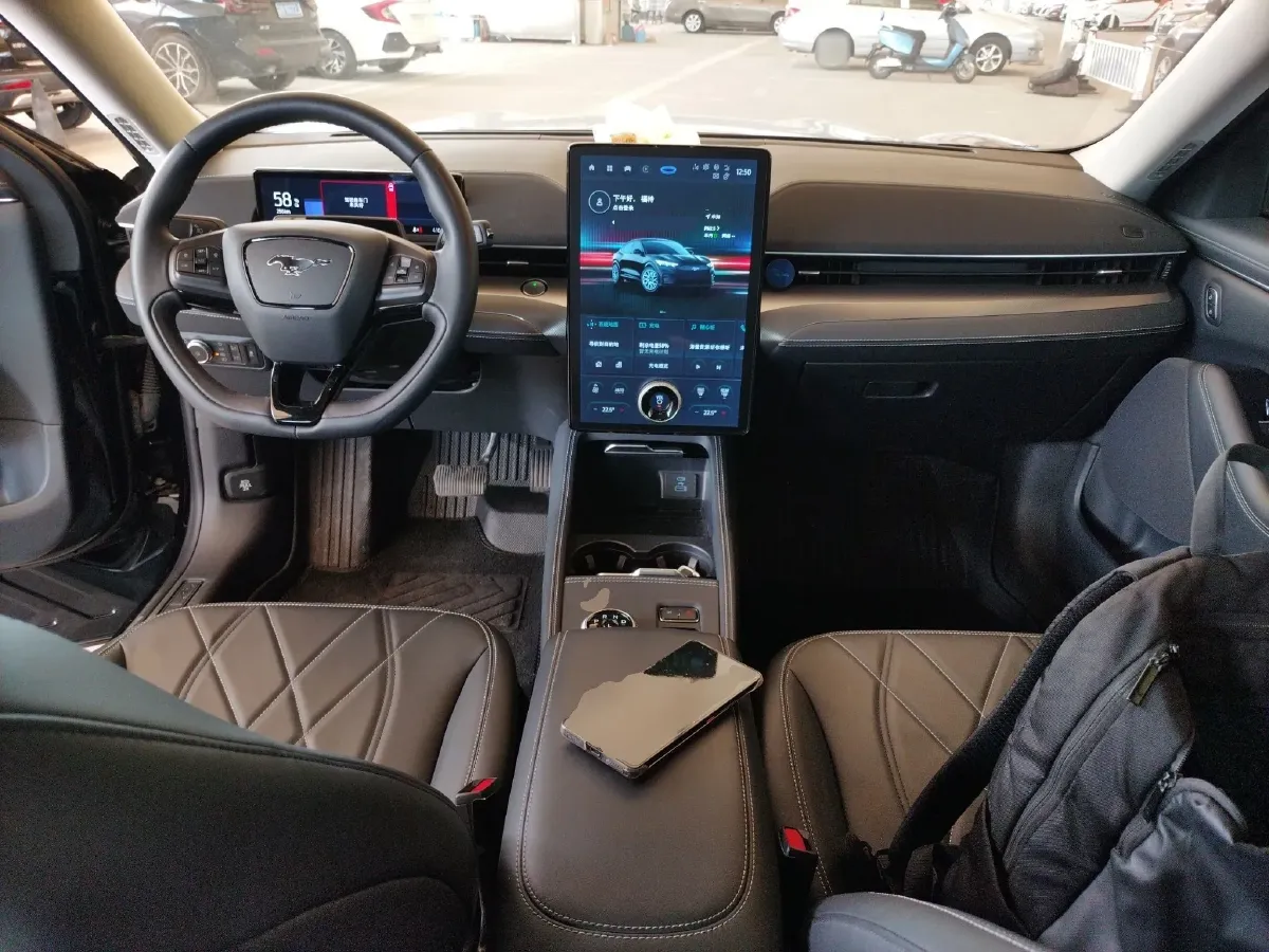 2021 Ford Mustang Mach-E BEV 61.5KWH,autocango,china used car exporter,china ev exporter,chinese used car exporter,chinese used ev exporter