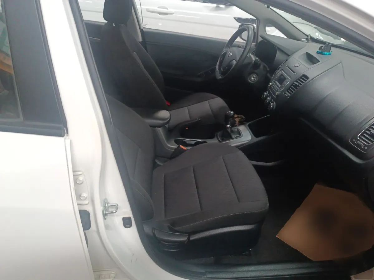 2014 Kia K3S 1.6L 128HP L4 6MT,autocango,china used car exporter,china ev exporter,chinese used car exporter,chinese used ev exporter