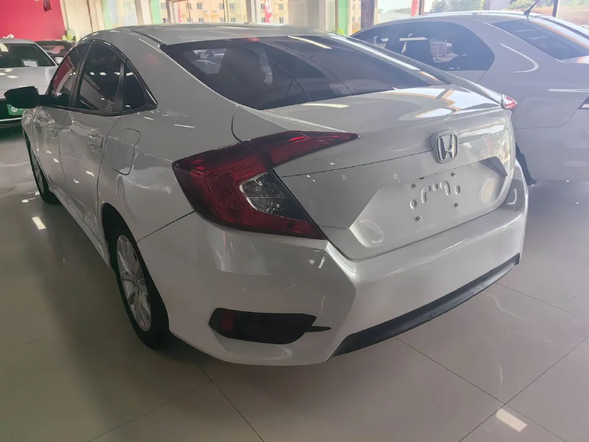 2016 Honda Civic 1.0T 125HP L3 6MT,autocango,china used car exporter,china ev exporter,chinese used car exporter,chinese used ev exporter