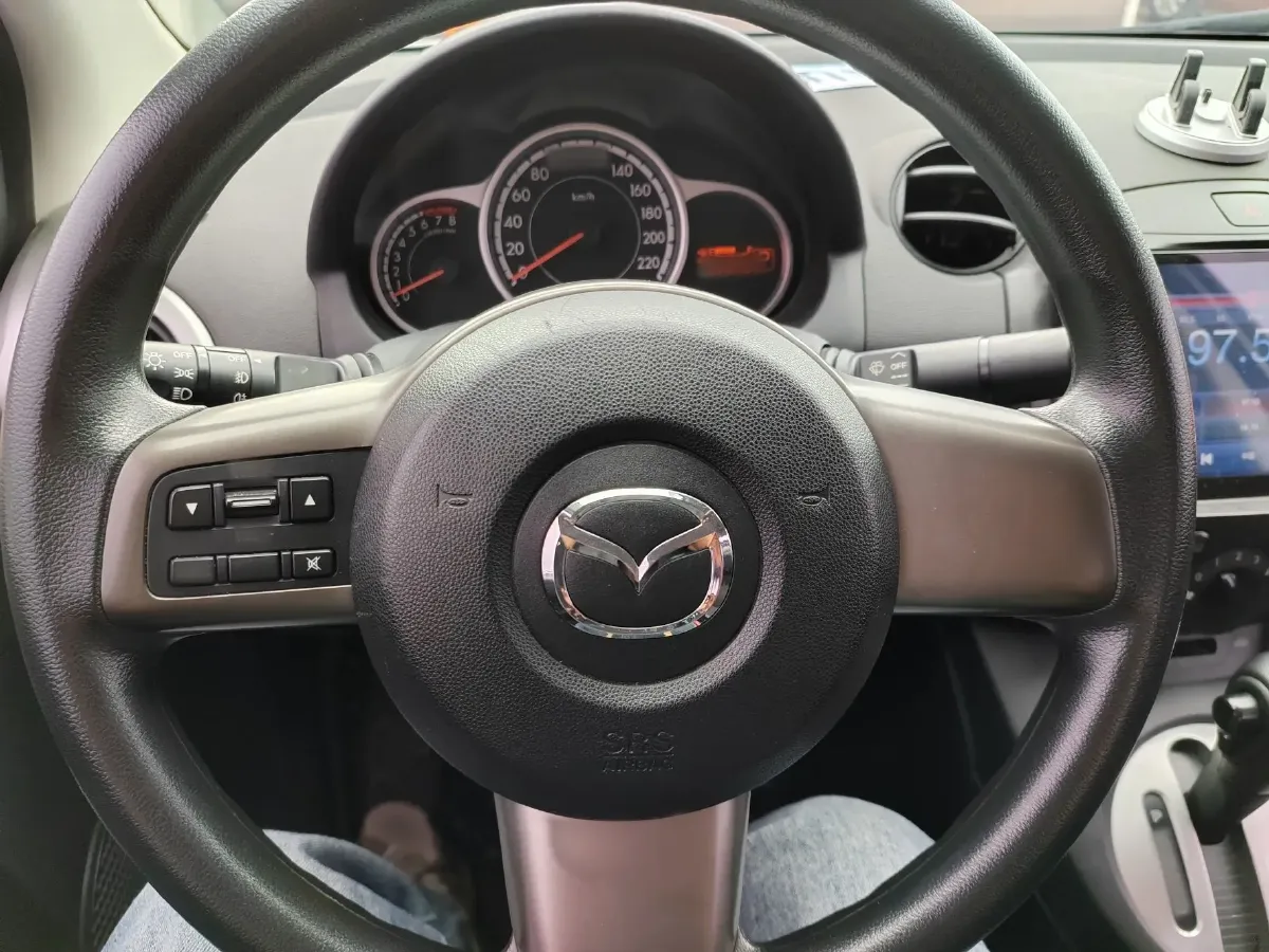 2012 Mazda 2 1.5L 103HP L4 4AT,autocango,china used car exporter,china ev exporter,chinese used car exporter,chinese used ev exporter