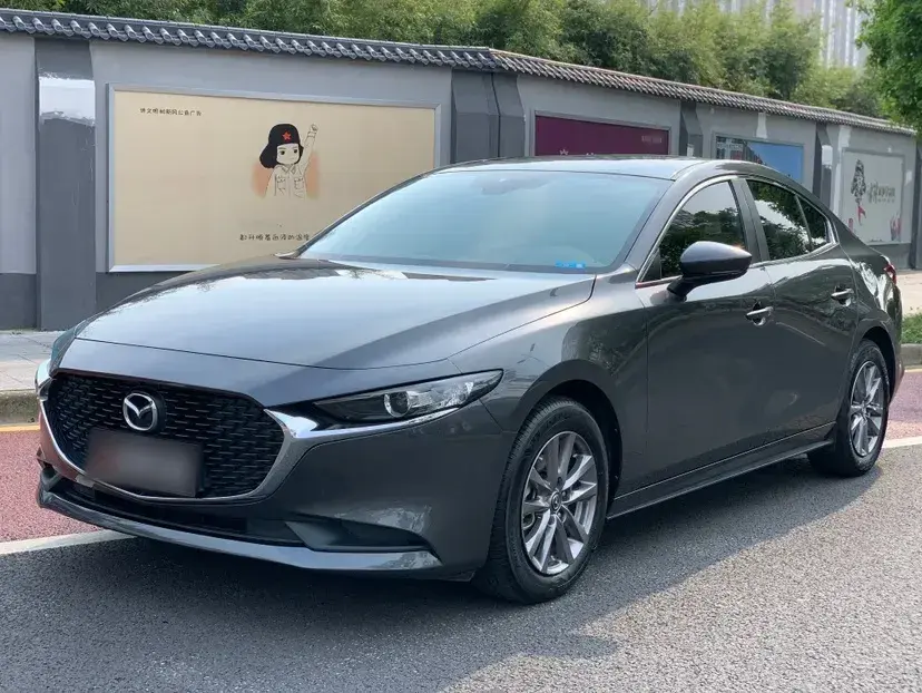 2020 Mazda 3 Axela 1.5L 117HP L4 6AT
