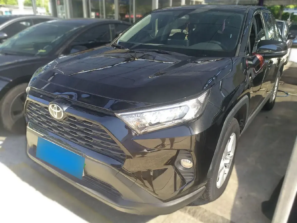 2021 Toyota RAV4 2.0L 171HP L4 CVT