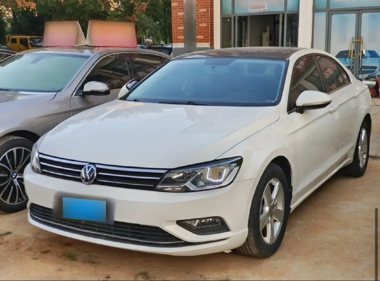 2018 Volkswagen Lamando 1.4T 131HP L4 7DCT