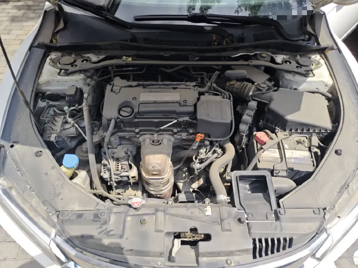 2015 Honda Spirior 2.4L 208HP L4 8DCT,autocango,china used car exporter,china ev exporter,chinese used car exporter,chinese used ev exporter